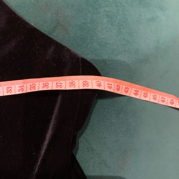 Black velvet party dress skater style fit & flare - Picture 3 of 5